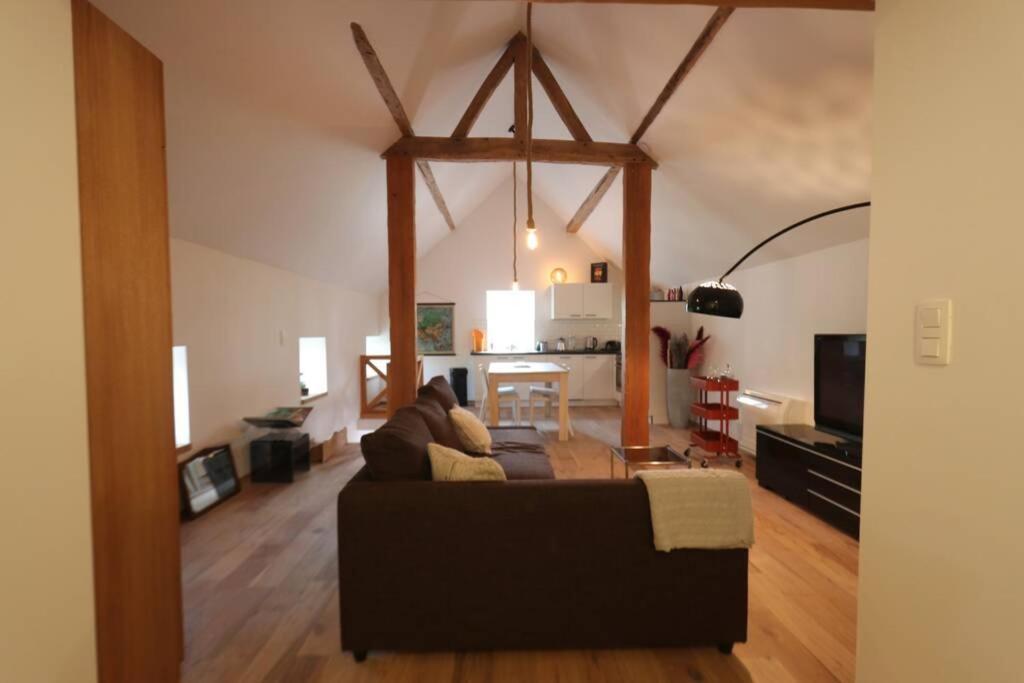 Loft A La Campagne/ 1Ere Occupation Lejlighed Visé Eksteriør billede